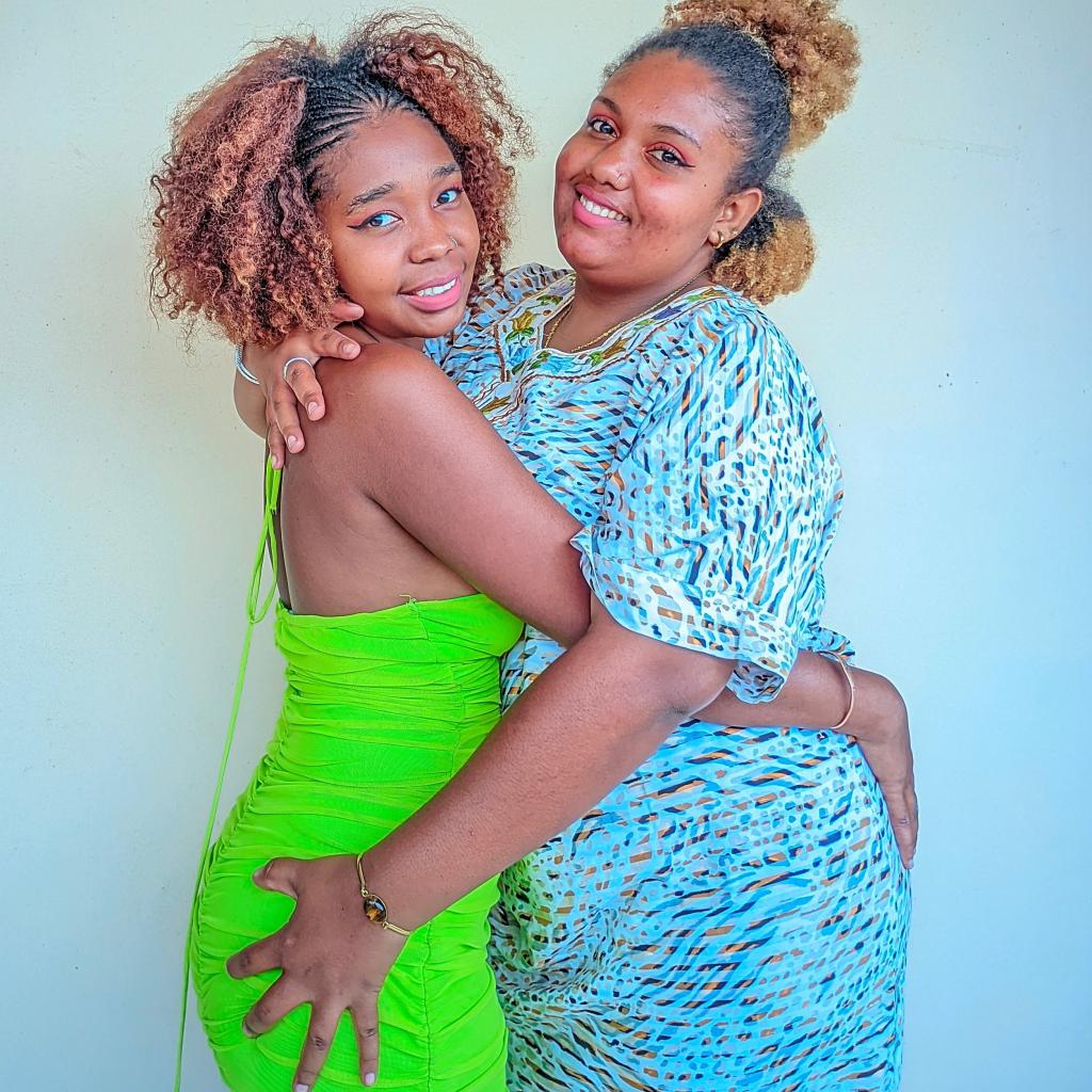 Duo Amy and Patricia Duo Amy and Patricia